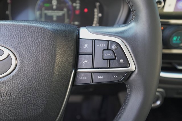 Certified 2024 Toyota Grand Highlander Limited image 25