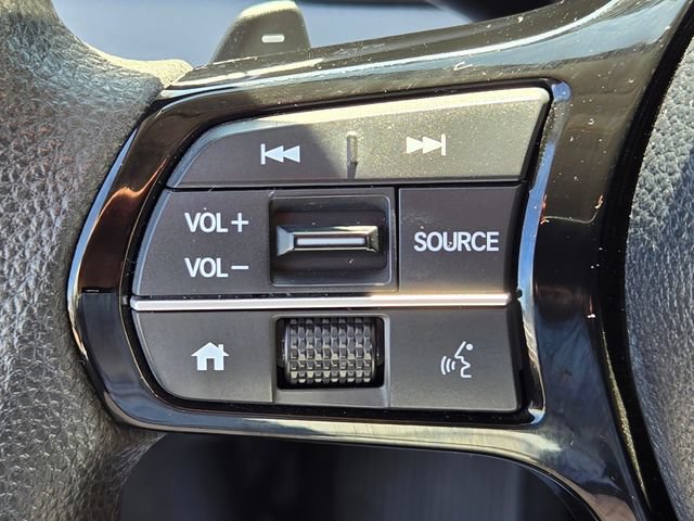 Used 2023 Honda Pilot LX image 23