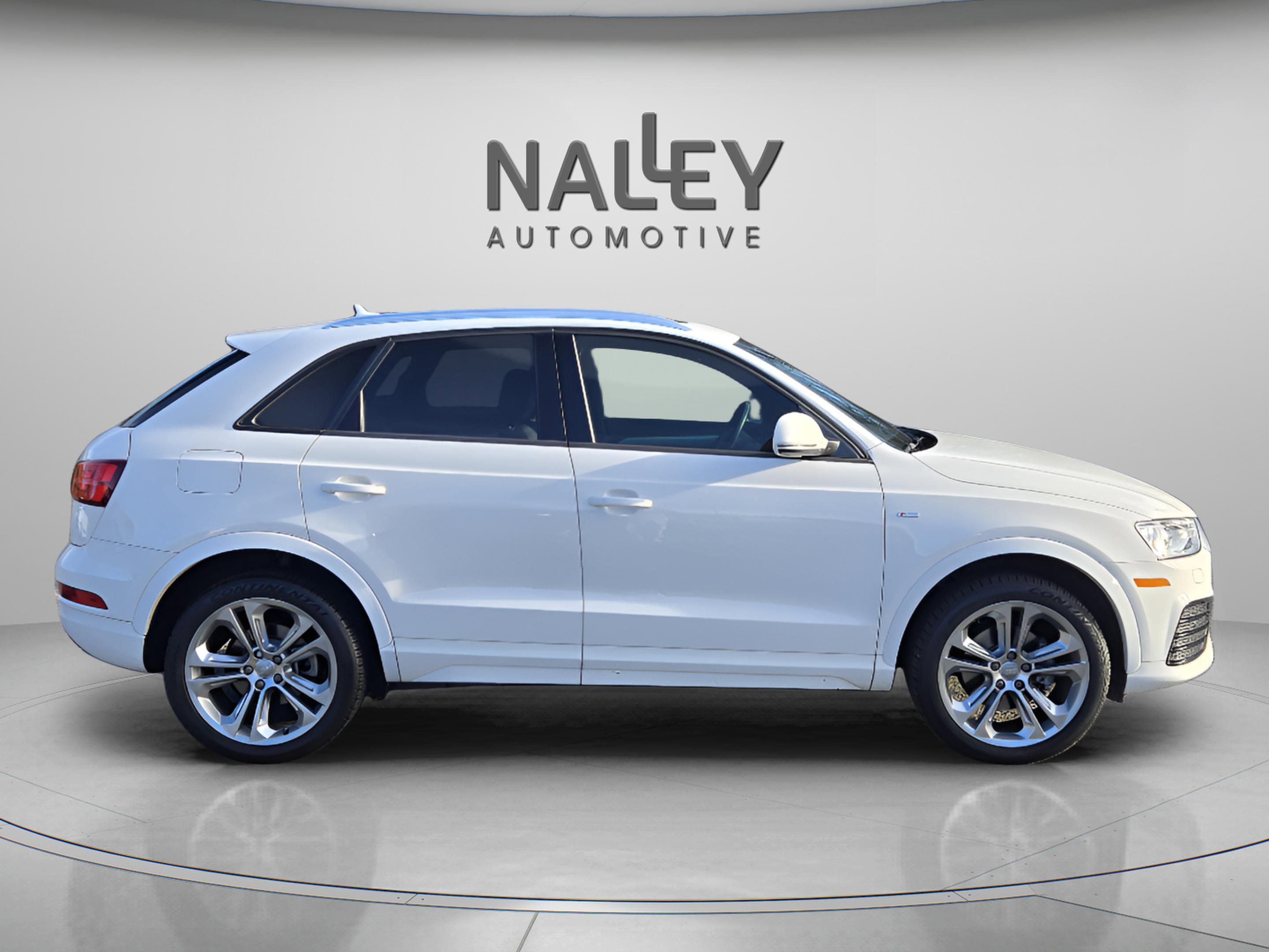 Used 2018 Audi Q3 2.0T Premium w/ Convenience Package image 6