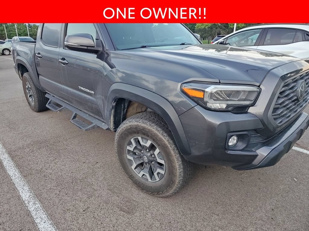 Used 2023 Toyota Tacoma TRD Off-Road AWD/4WD image 3