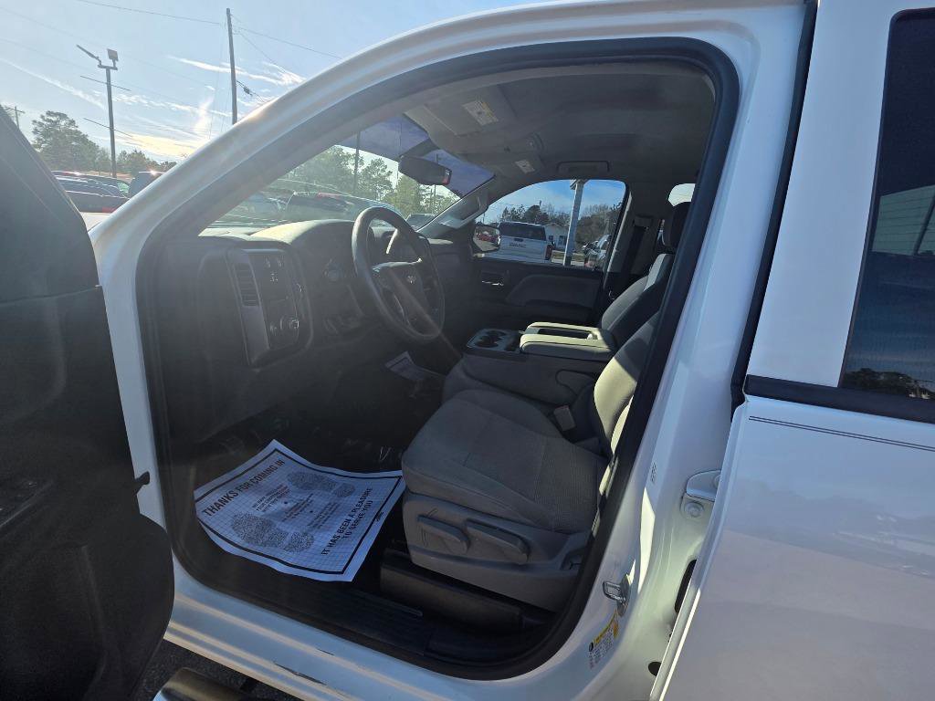 Used 2017 Chevrolet Silverado 1500 Custom w/ Custom Convenience Package image 5