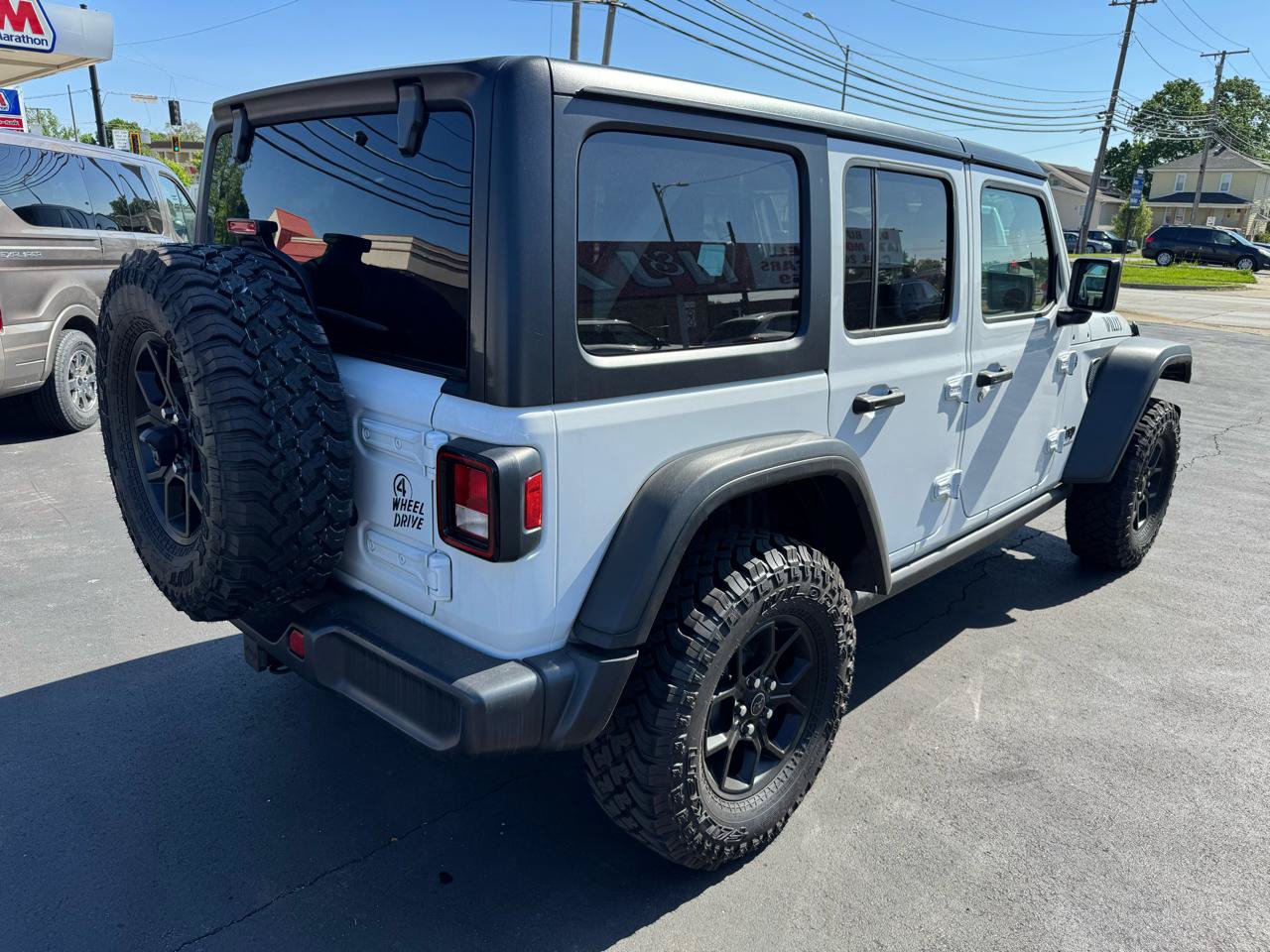 Used 2025 Jeep Wrangler Unlimited Sport AWD/4WD image 5