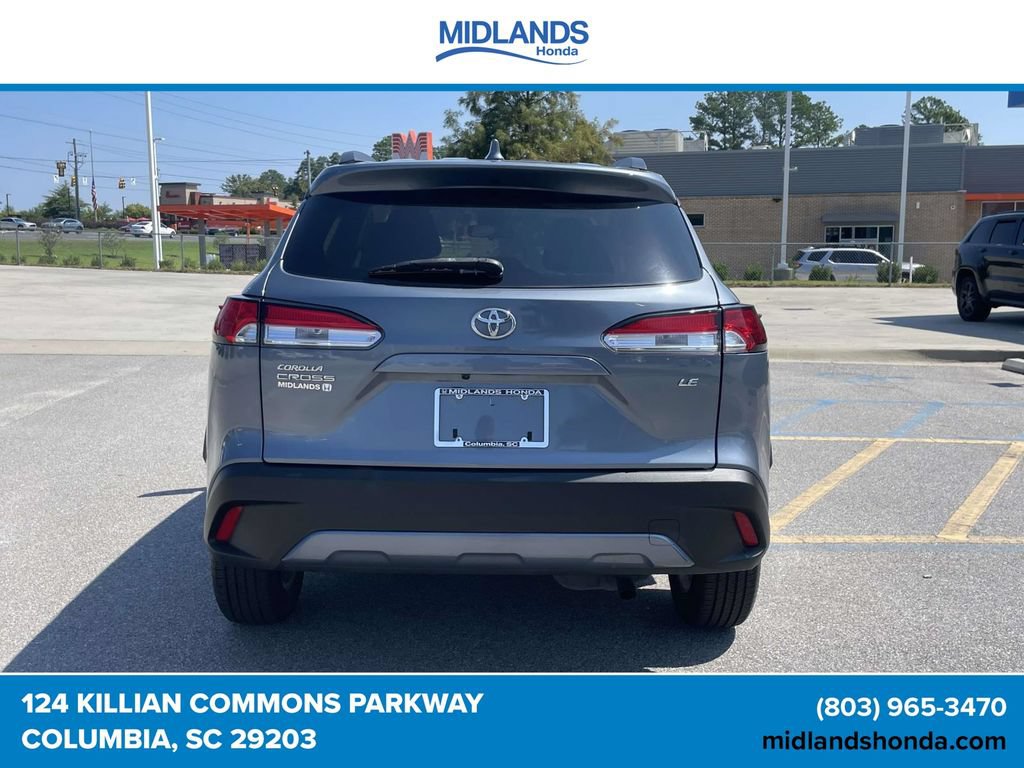 Used 2022 Toyota Corolla Cross LE FWD image 5