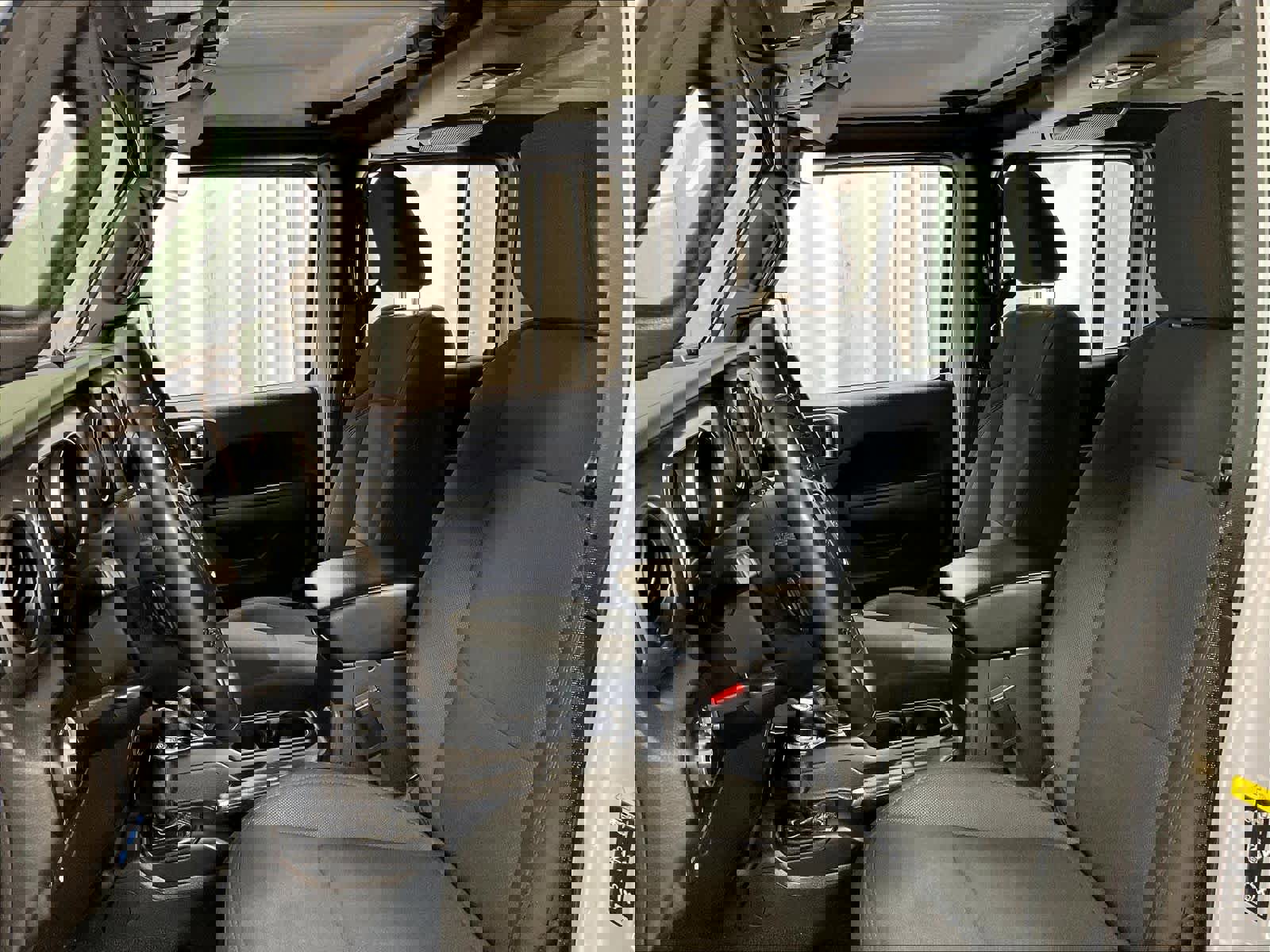 Used 2023 Jeep Wrangler Unlimited w/ Cold Weather Group image 10