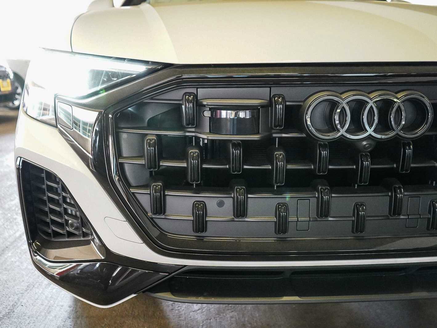 New 2026 Audi Q8 Premium AWD/4WD image 11