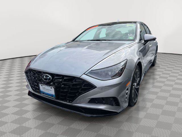 Used 2023 Hyundai Sonata Limited FWD image 3