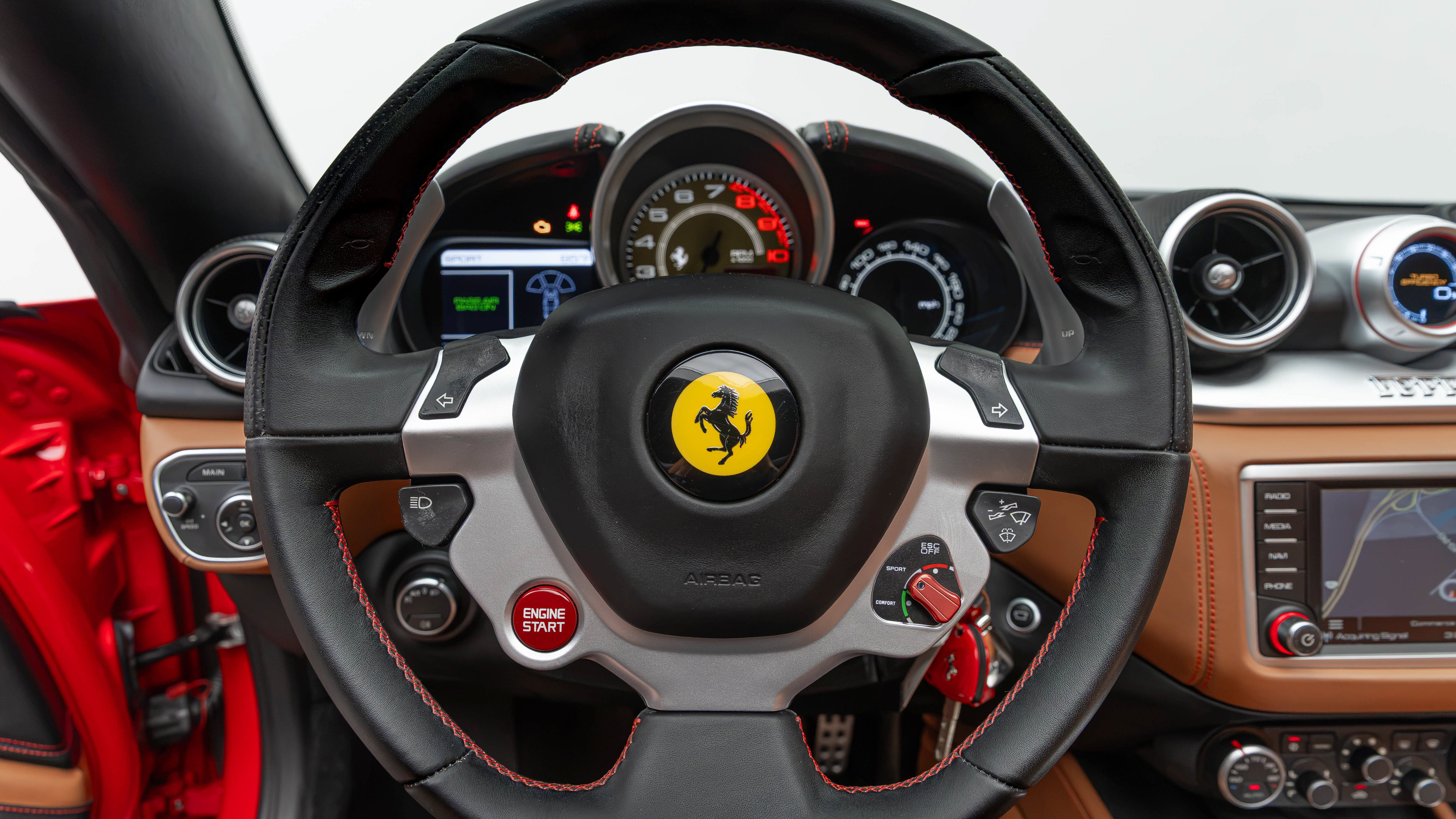 Certified 2016 Ferrari California T RWD image 24
