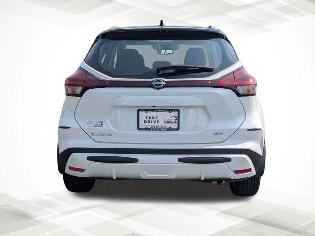 Used 2024 Nissan Kicks SV image 5