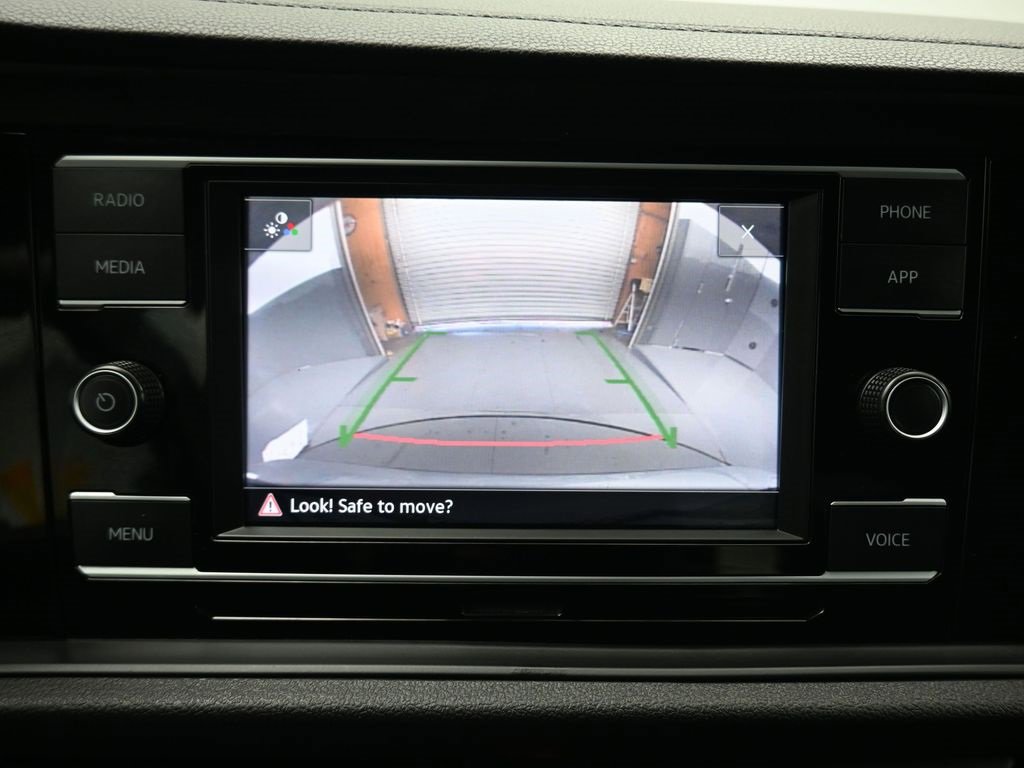 Used 2024 Volkswagen Jetta Sport image 18