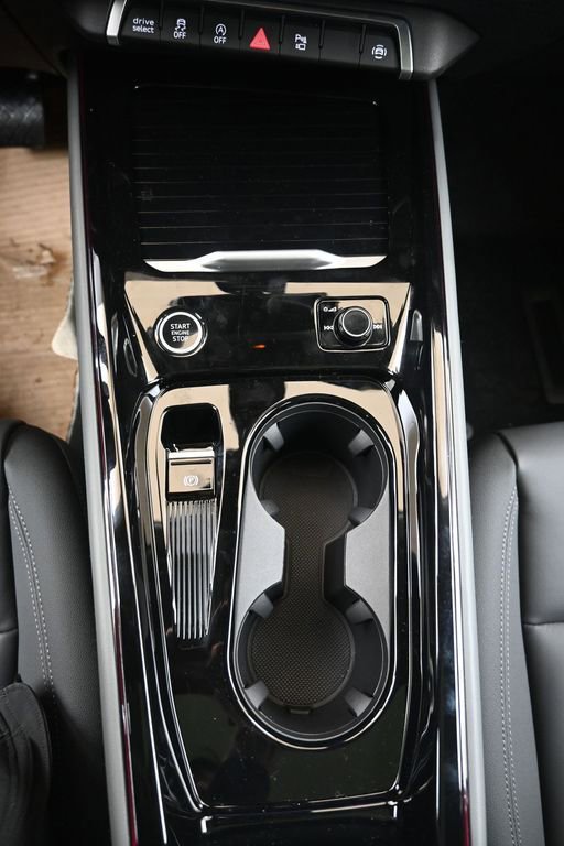 New 2026 Audi Q3 quattro 2.0T image 36