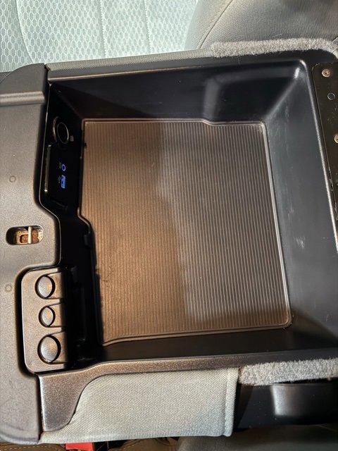 Used 2017 RAM 1500 Outdoorsman image 26