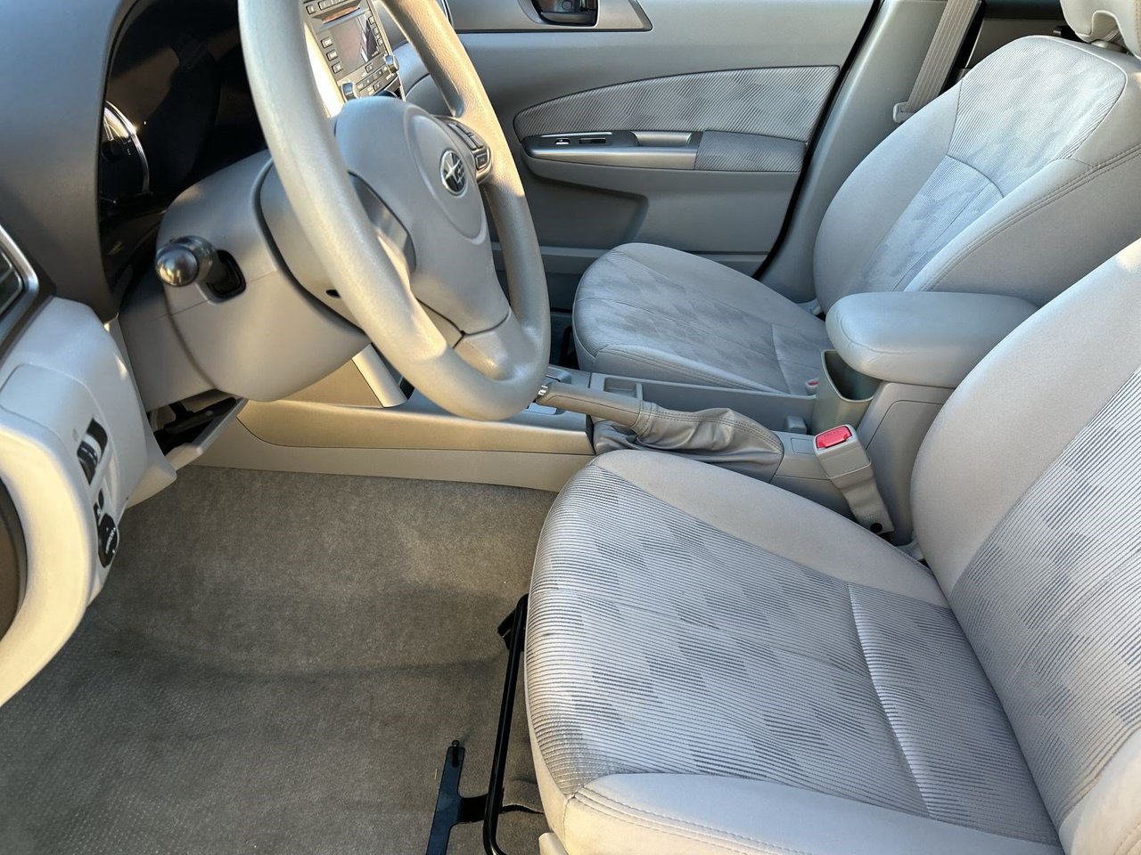 Used 2010 Subaru Forester 2.5X AWD/4WD image 15