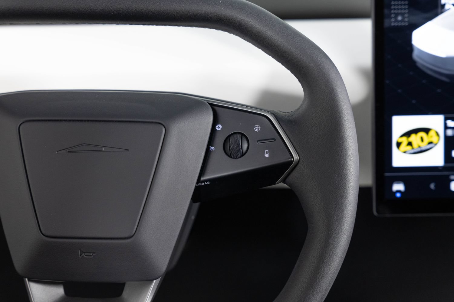 Used 2024 Tesla Cybertruck AWD Crew Cab image 31