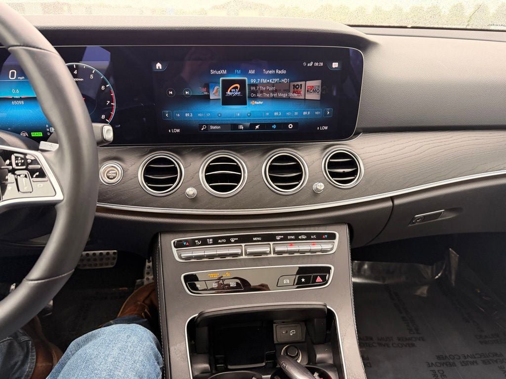 Used 2021 Mercedes-Benz E 450 4MATIC All-Terrain Wagon image 18
