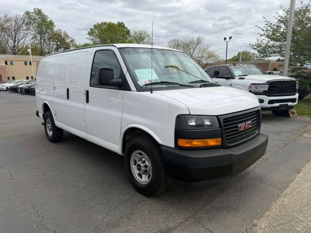 Used 2023 GMC Savana 2500 w/ Driver Convenience Package image 1