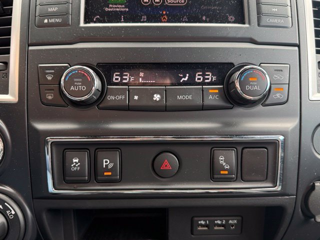 Used 2019 Nissan Titan SV w/ SV Convenience Package AWD/4WD image 25