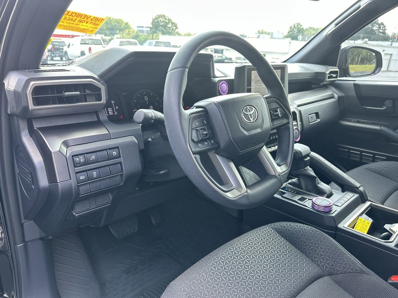 Used 2025 Toyota 4Runner SR5 image 10