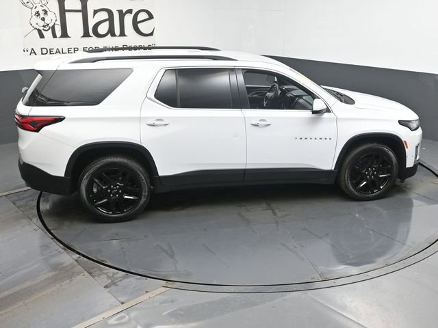 Used 2023 Chevrolet Traverse LT image 39