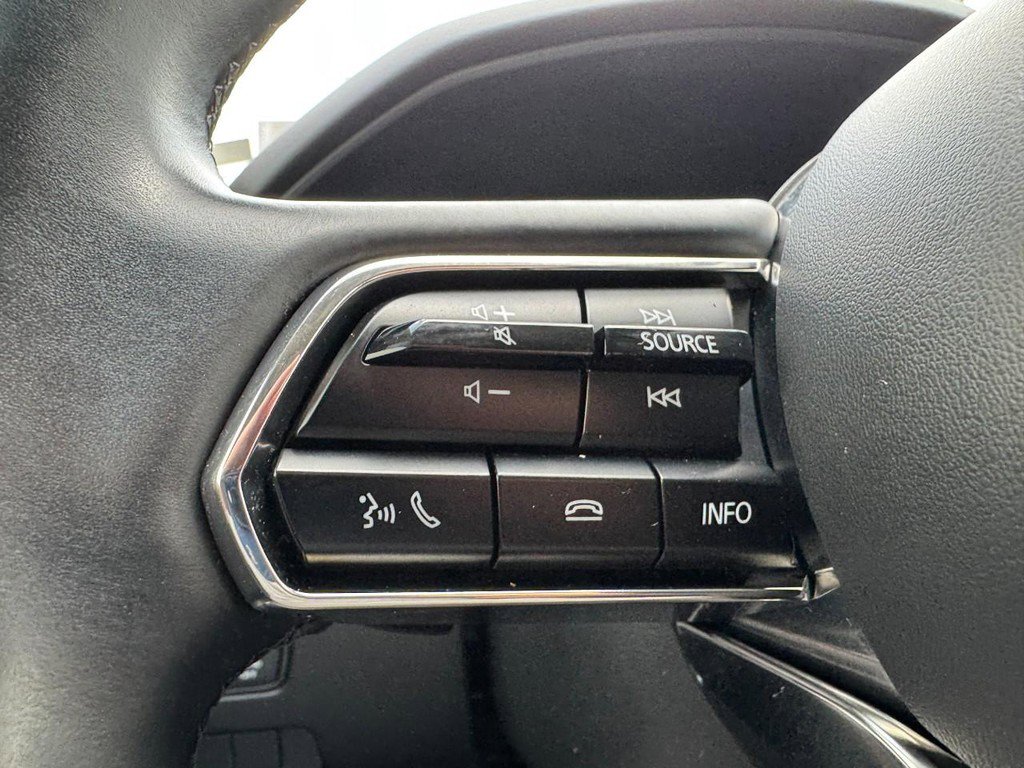 Used 2025 MAZDA CX-70 3.3 Turbo w/ Preferred Package image 16