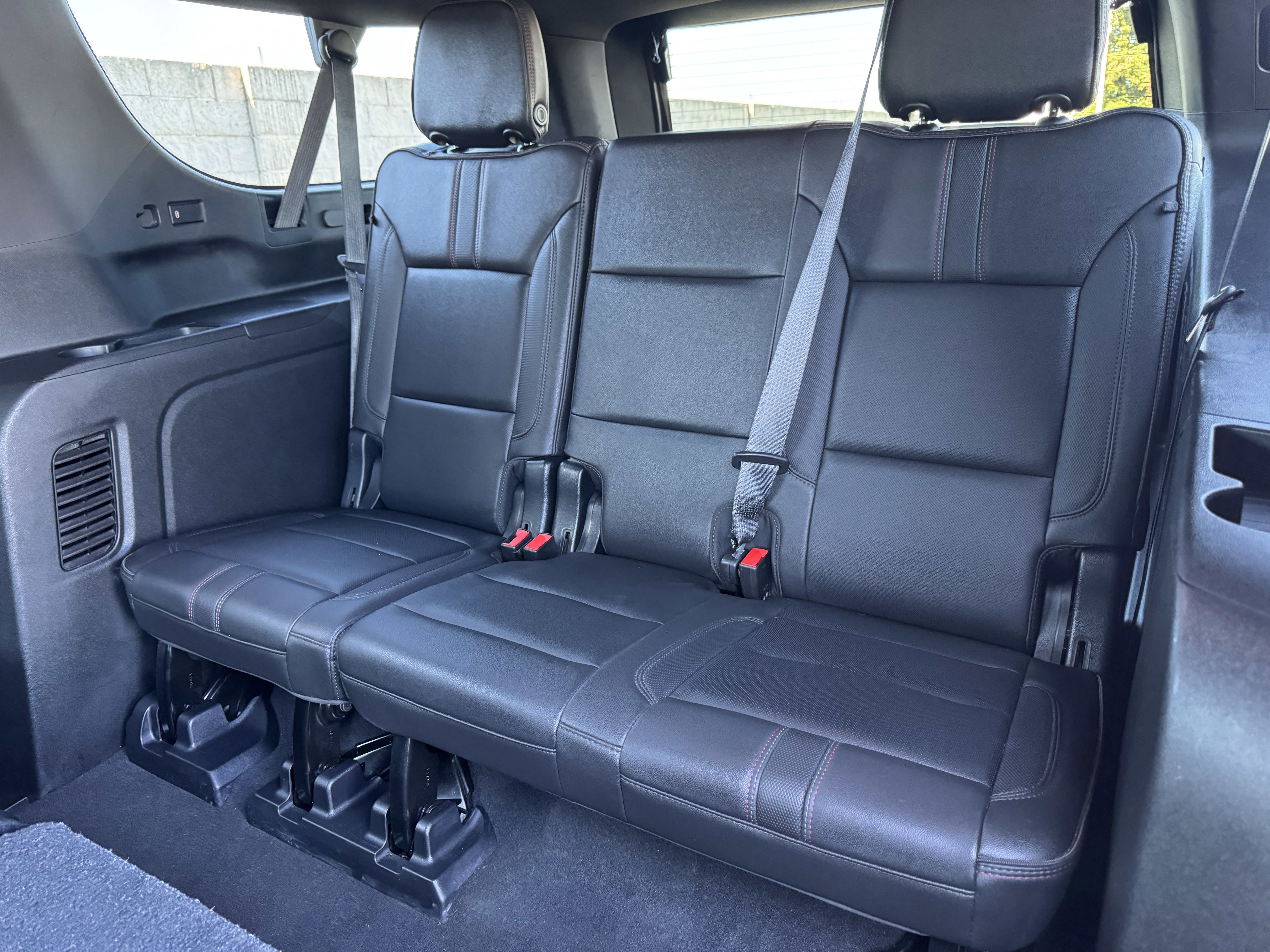 Certified 2021 Chevrolet Suburban RST w/ Rear Media and Nav Package image 15