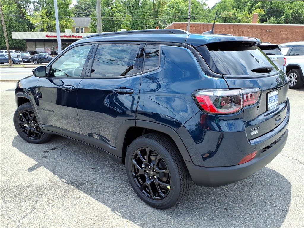 New 2026 Jeep Compass Latitude AWD/4WD image 6