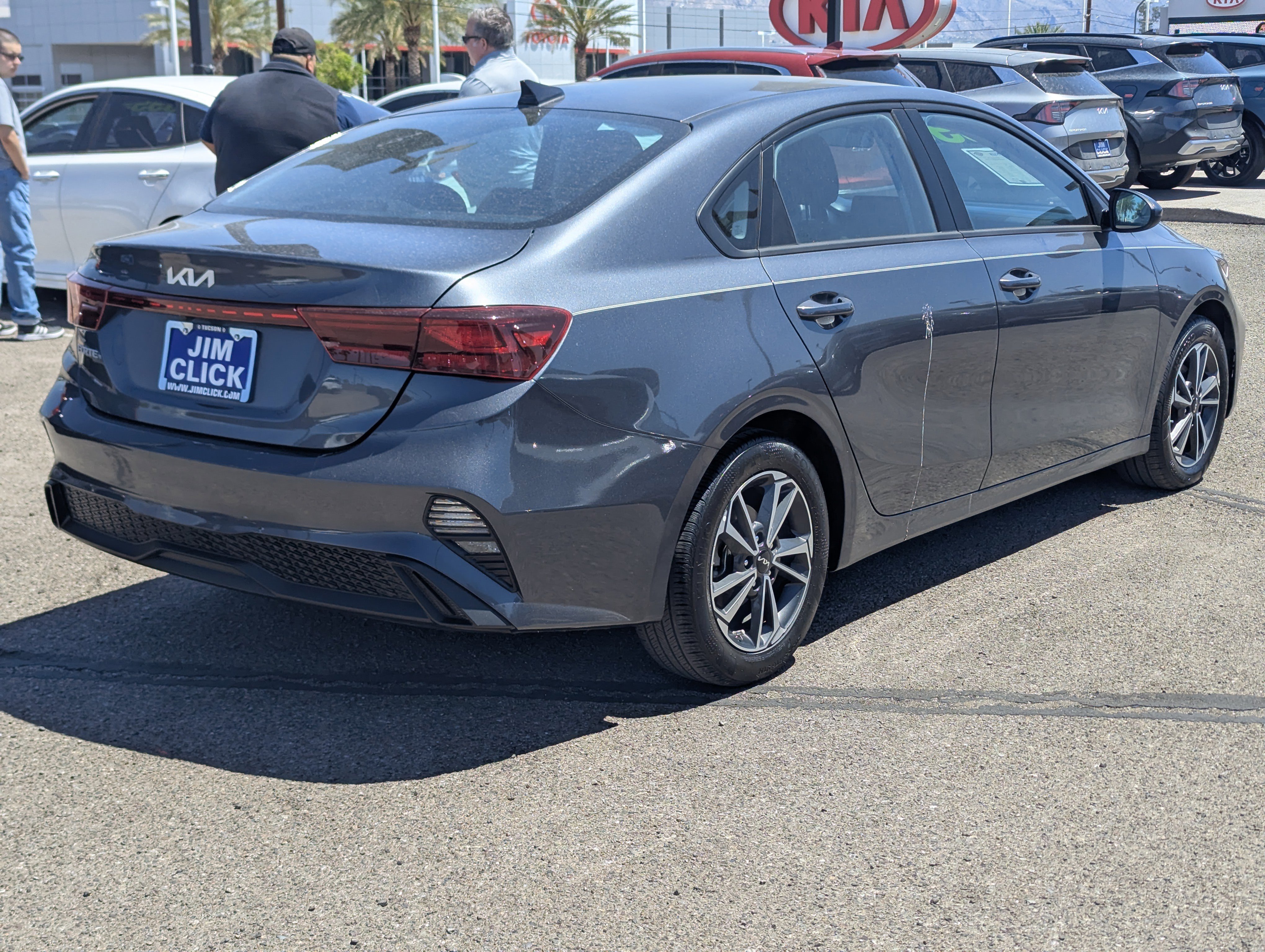 Certified 2024 Kia Forte LXS FWD image 2