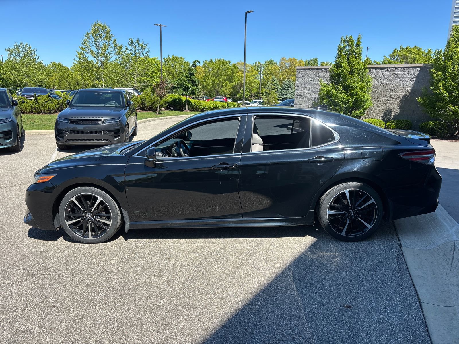 Used 2018 Toyota Camry XSE w/ Audio Package FWD image 8
