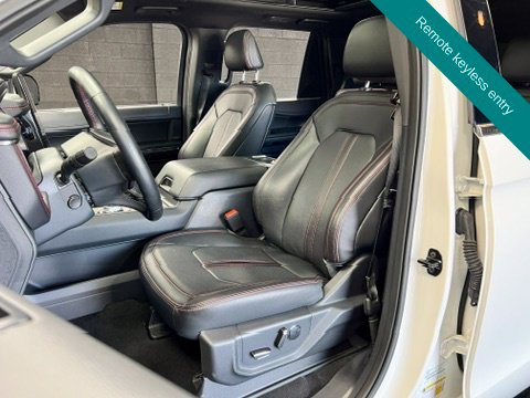 Used 2024 Ford Expedition Limited AWD/4WD image 7