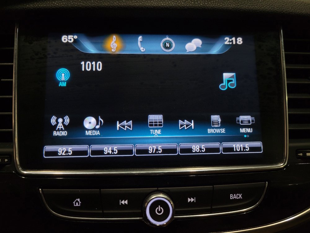 Used 2018 Buick Encore Essence AWD/4WD image 25