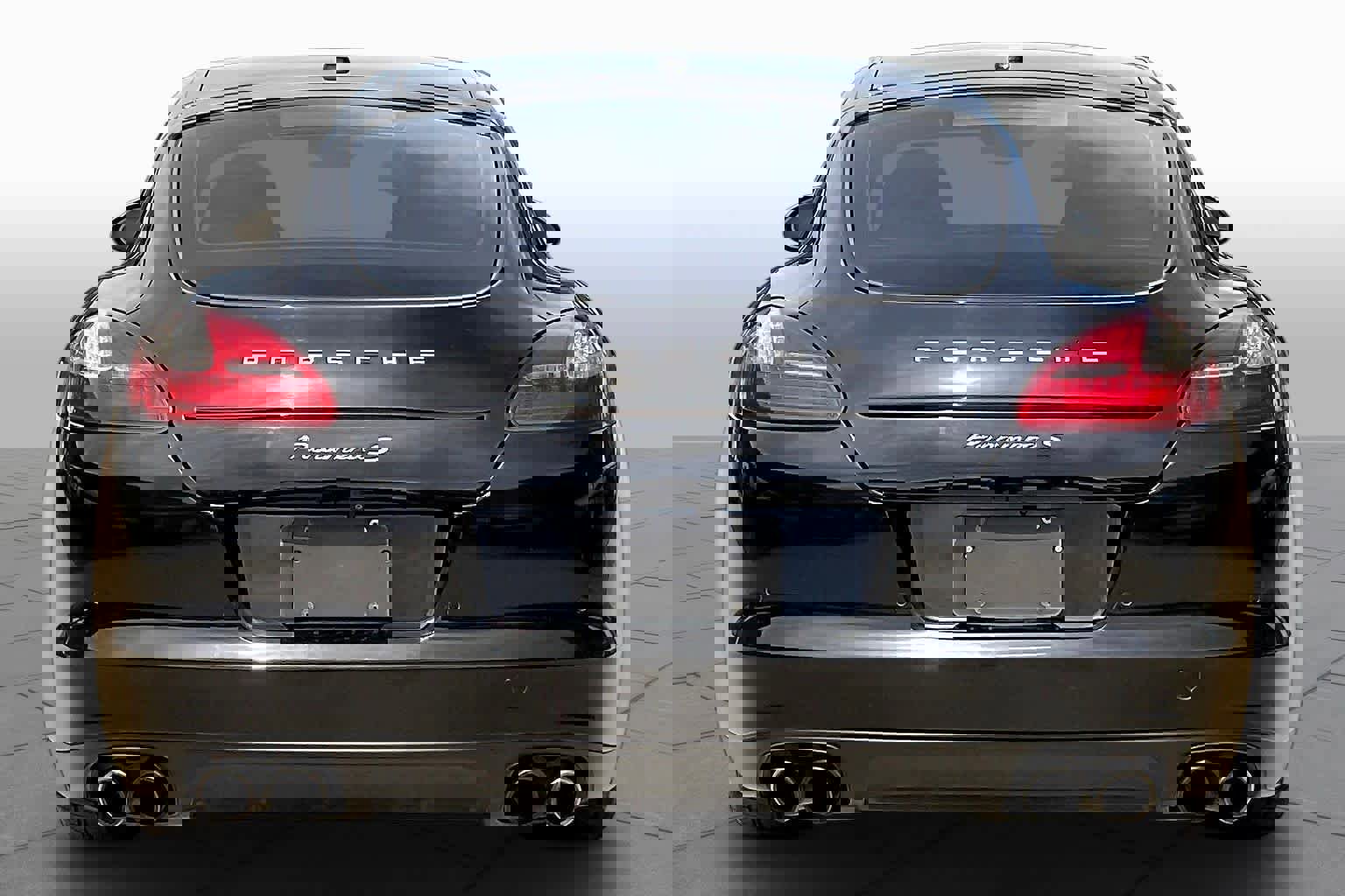 Used 2012 Porsche Panamera S image 4