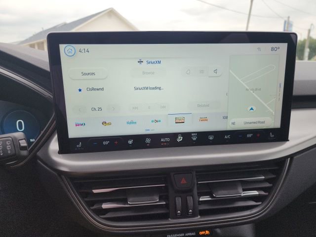 New 2024 Ford Escape Active w/ Tech Pack #2 AWD/4WD image 16