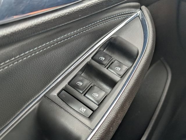 Used 2018 Chevrolet Cruze Premier image 27