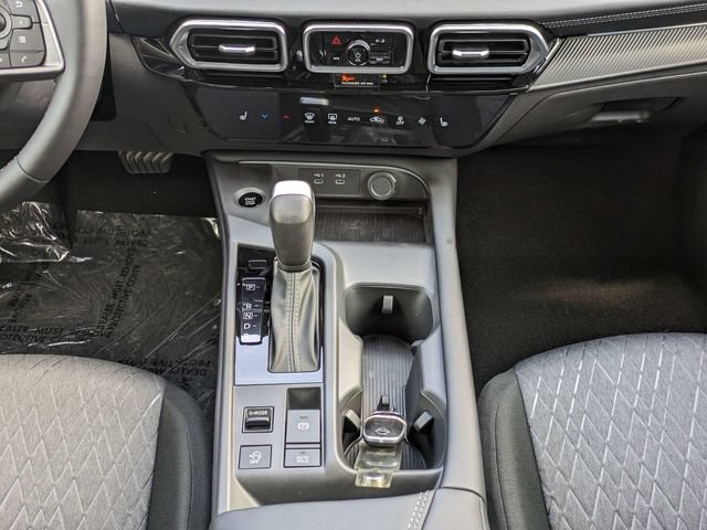 New 2026 Nissan Sentra SV w/ SV Convenience Package FWD image 18