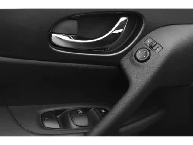 Used 2015 Nissan Rogue SV w/ SV Premium Package FWD image 23