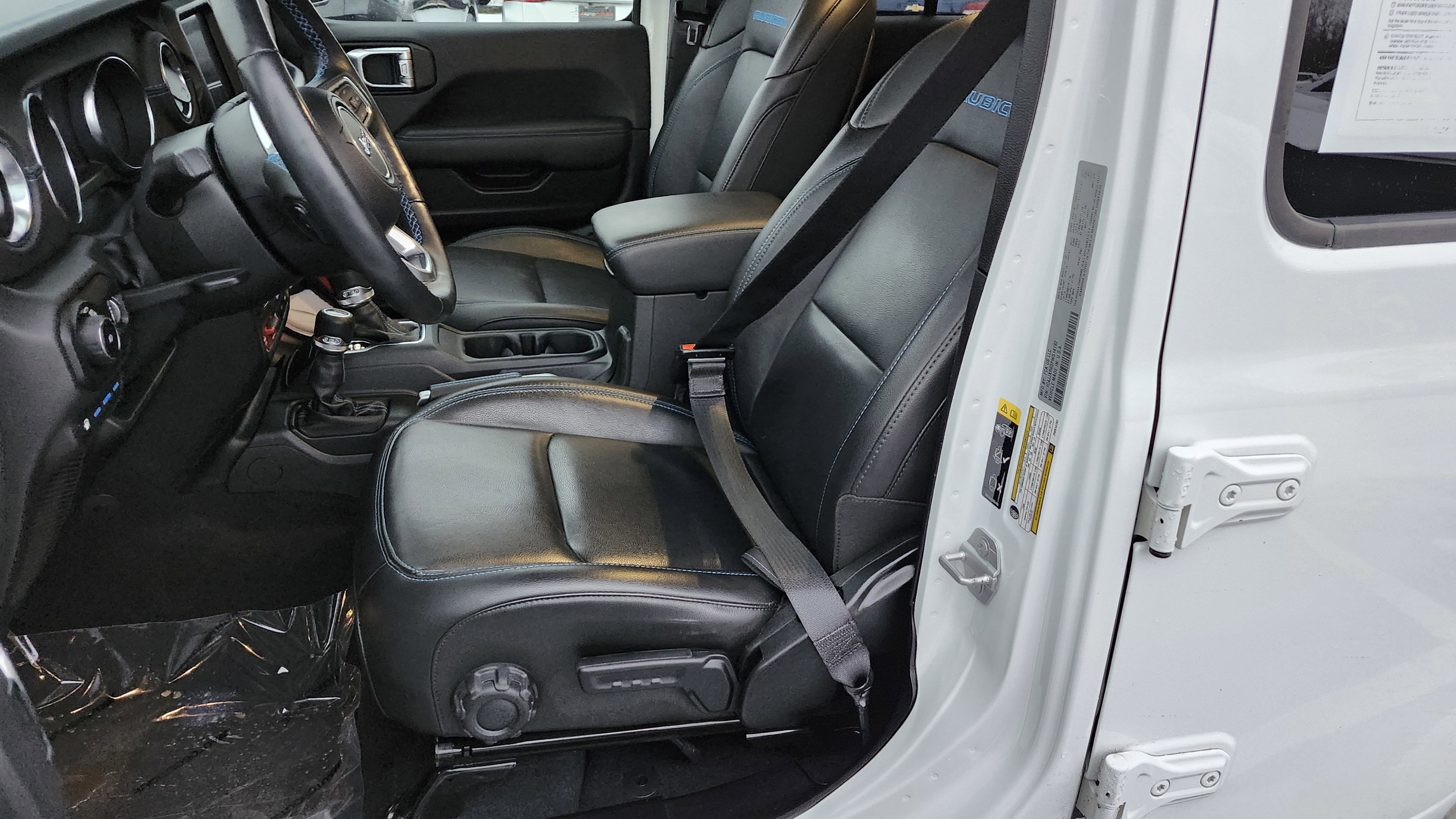 Used 2023 Jeep Wrangler Unlimited Rubicon 4xe w/ Cold Weather Group image 25