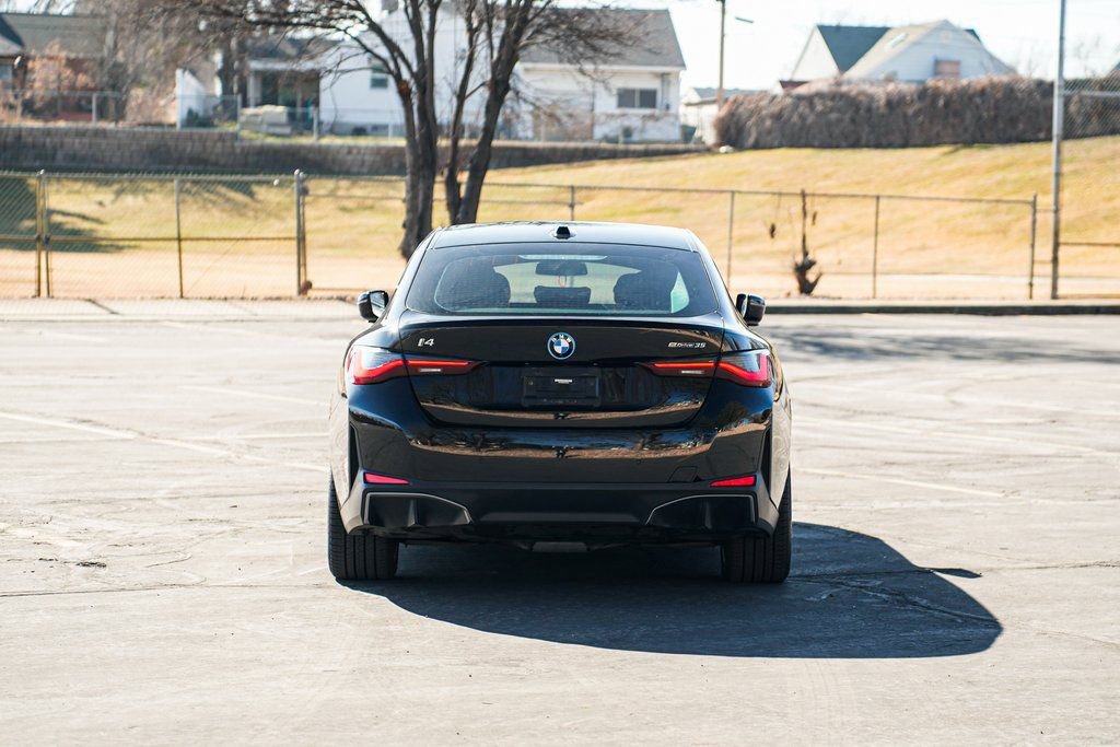 Used 2023 BMW i4 eDrive35 w/ Premium Package image 6