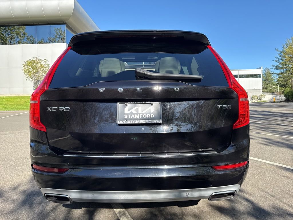 Used 2020 Volvo XC90 T5 Momentum AWD/4WD image 12