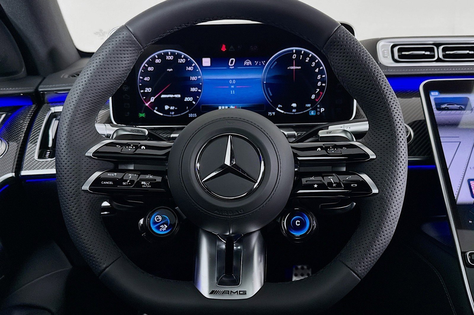New 2026 Mercedes-Benz S 63 AMG S image 17