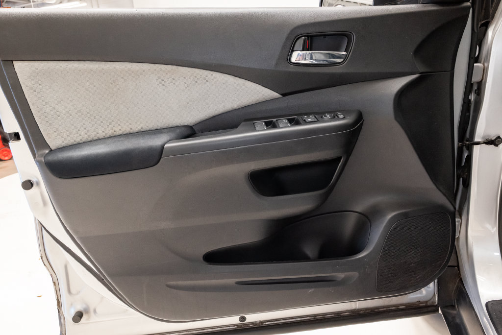 Used 2015 Honda CR-V EX image 11