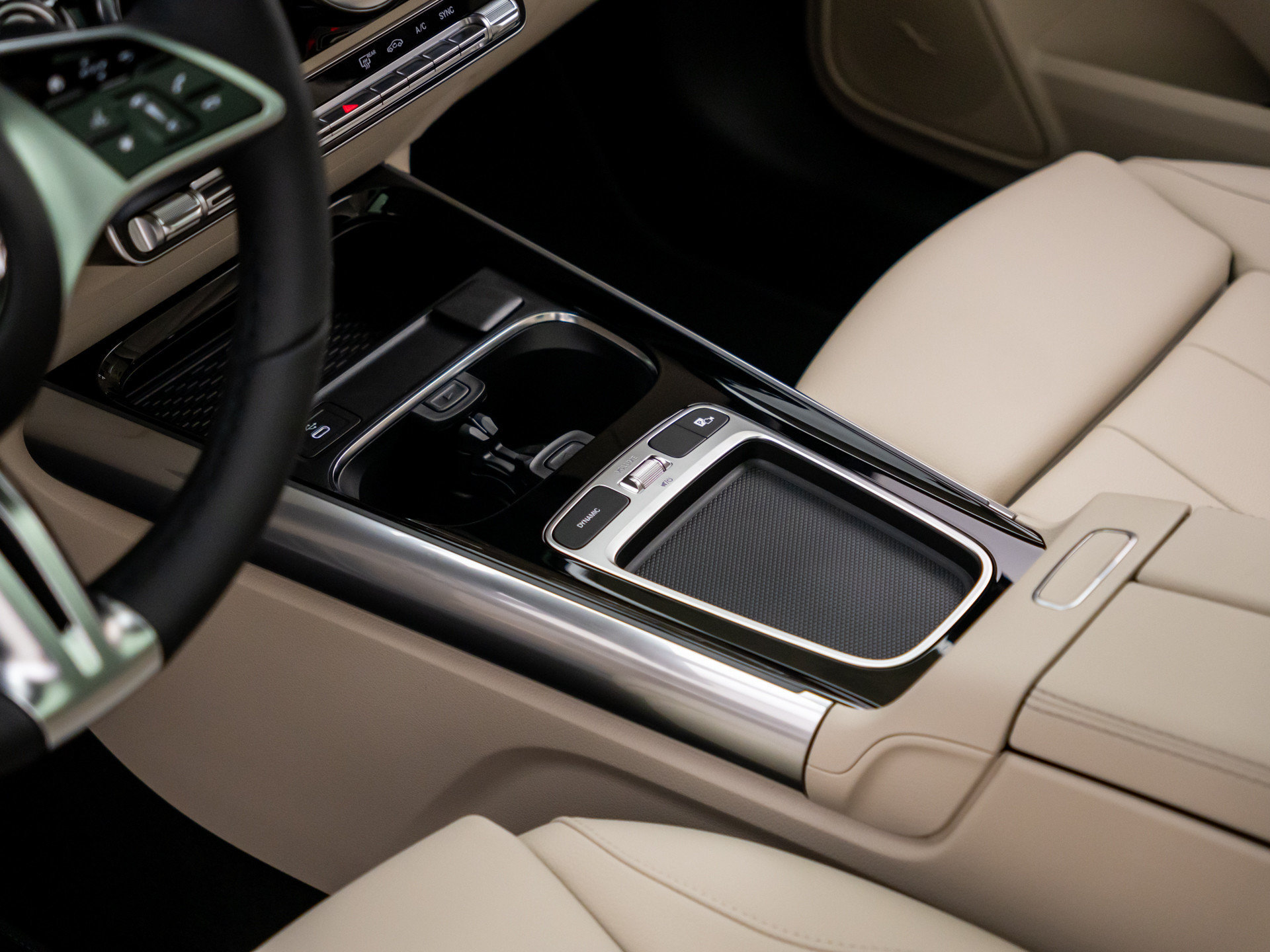 New 2026 Mercedes-Benz GLA 250 4MATIC image 12
