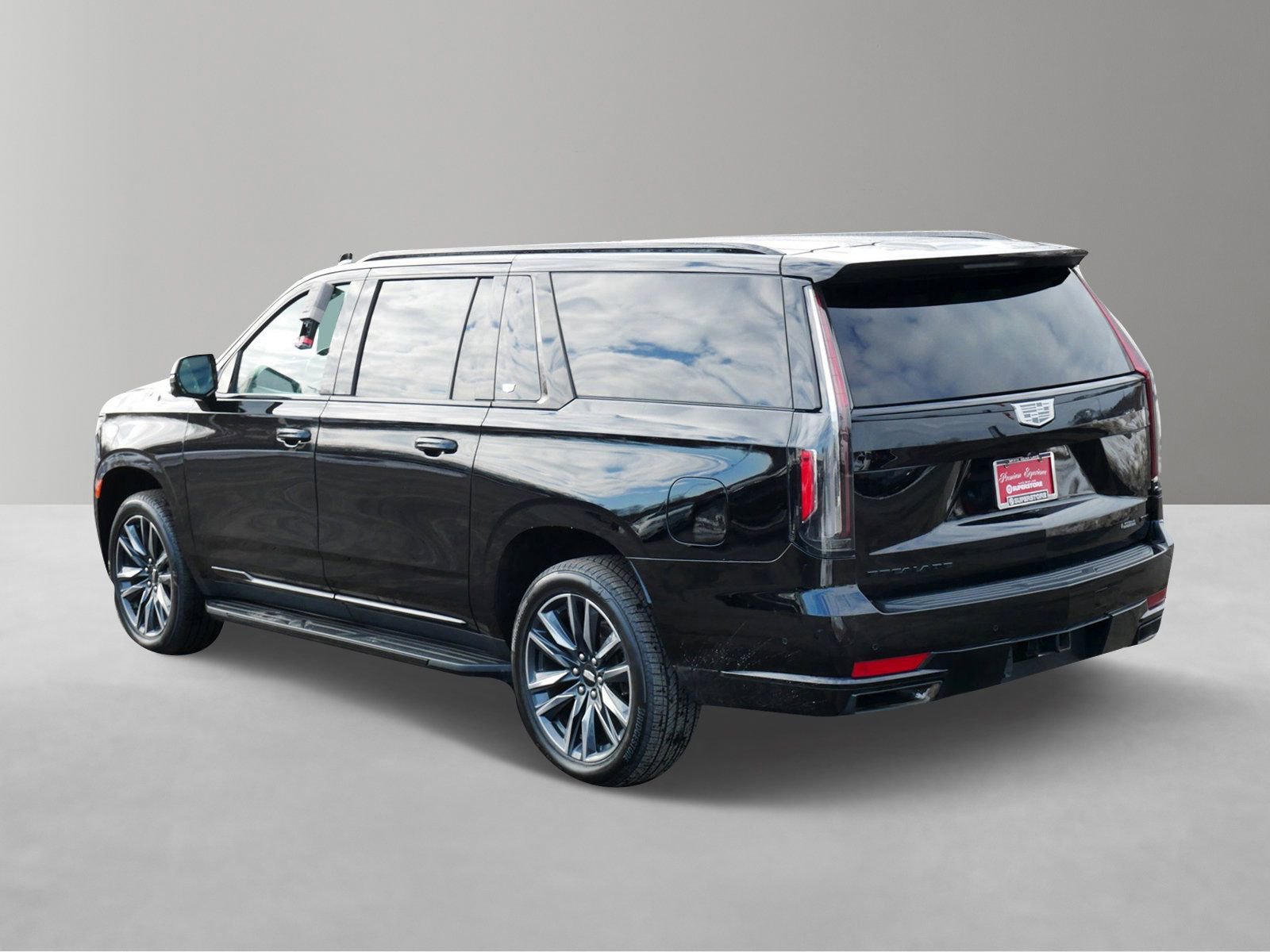 Used 2021 Cadillac Escalade ESV Sport Platinum image 5