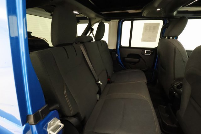 Used 2024 Jeep Wrangler Unlimited image 23