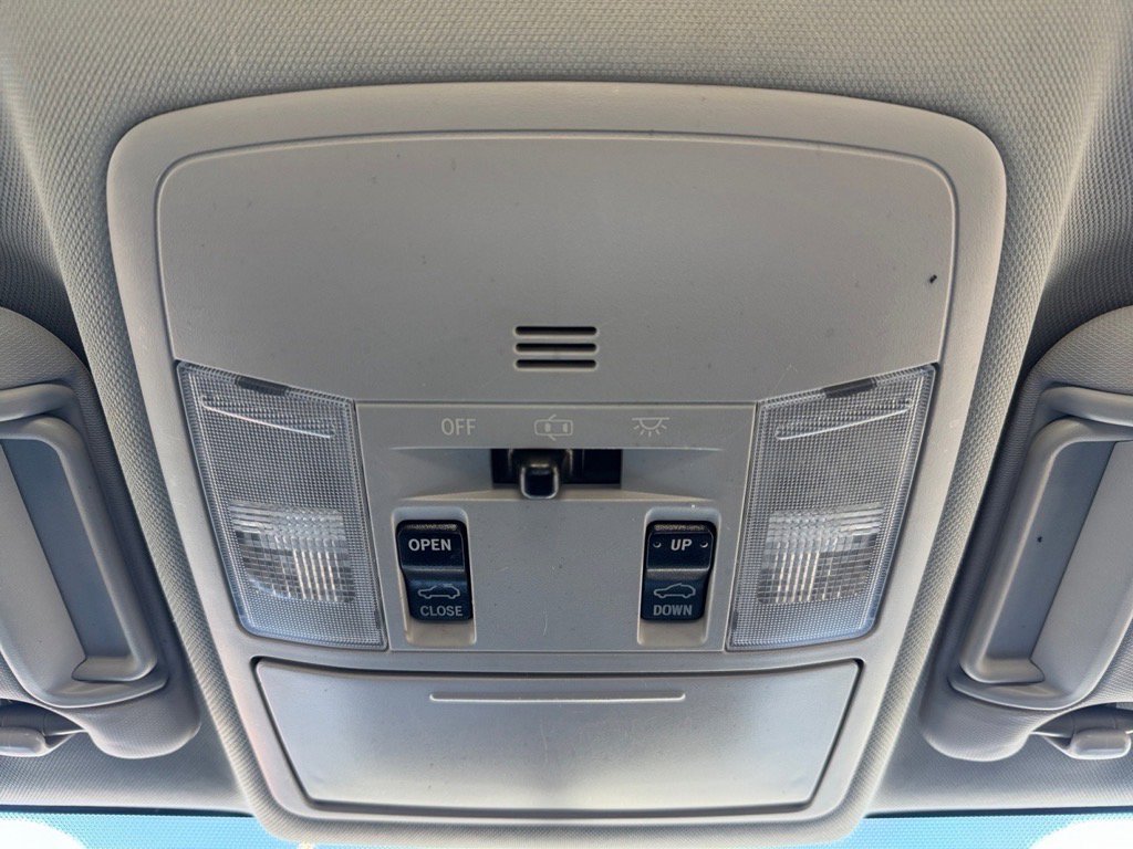 Used 2016 Toyota RAV4 XLE image 26