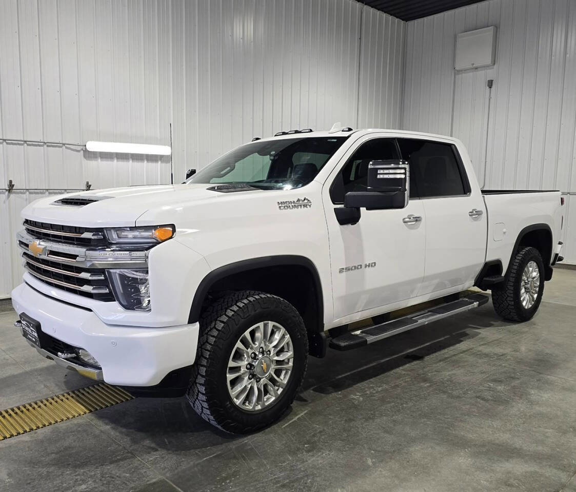 Used 2021 Chevrolet Silverado 2500 High Country w/ Z71 Off-Road Package AWD/4WD image 2