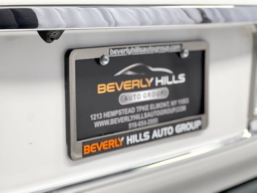 Used 2013 Lexus LX 570 4WD w/ Luxury Pkg image 49