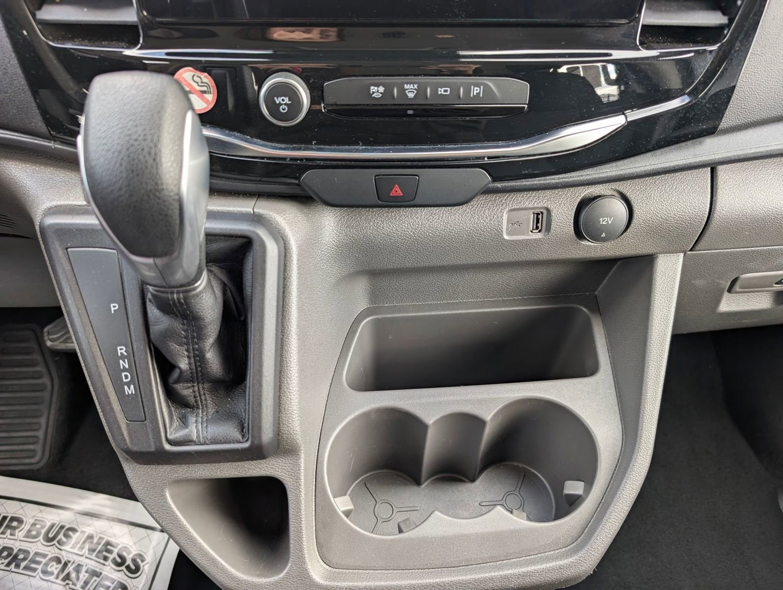 Used 2023 Ford Transit 350 XLT image 17