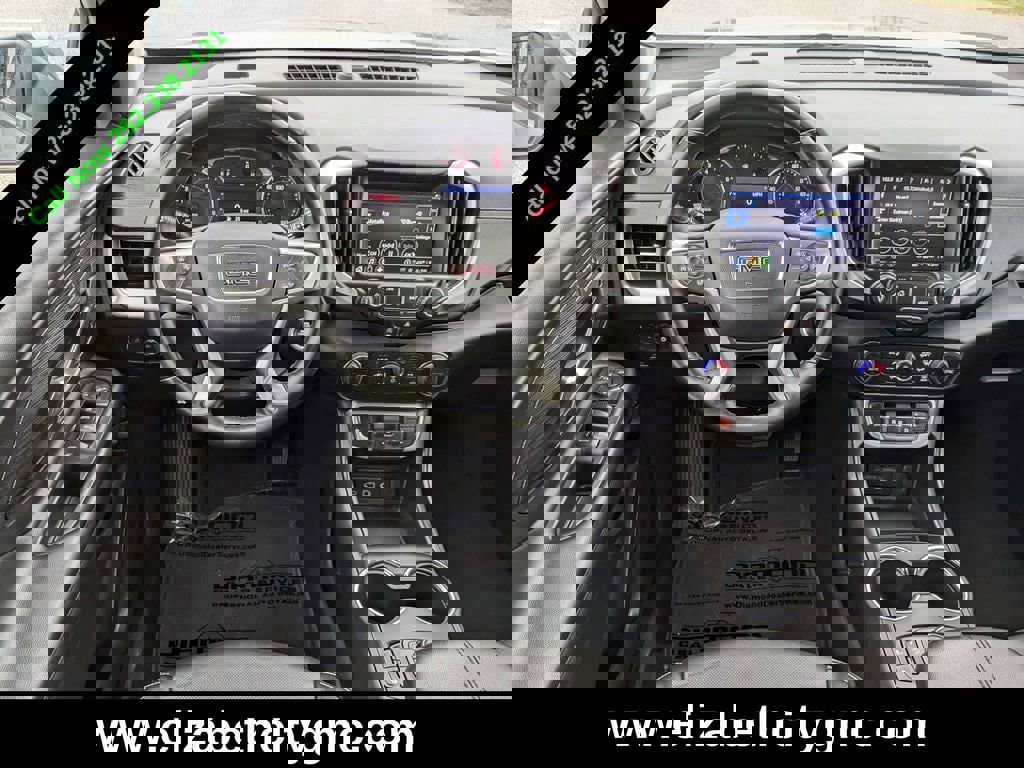 Used 2024 GMC Terrain SLT image 18