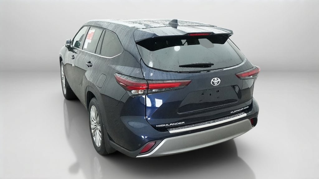 New 2026 Toyota Highlander Platinum AWD/4WD image 14