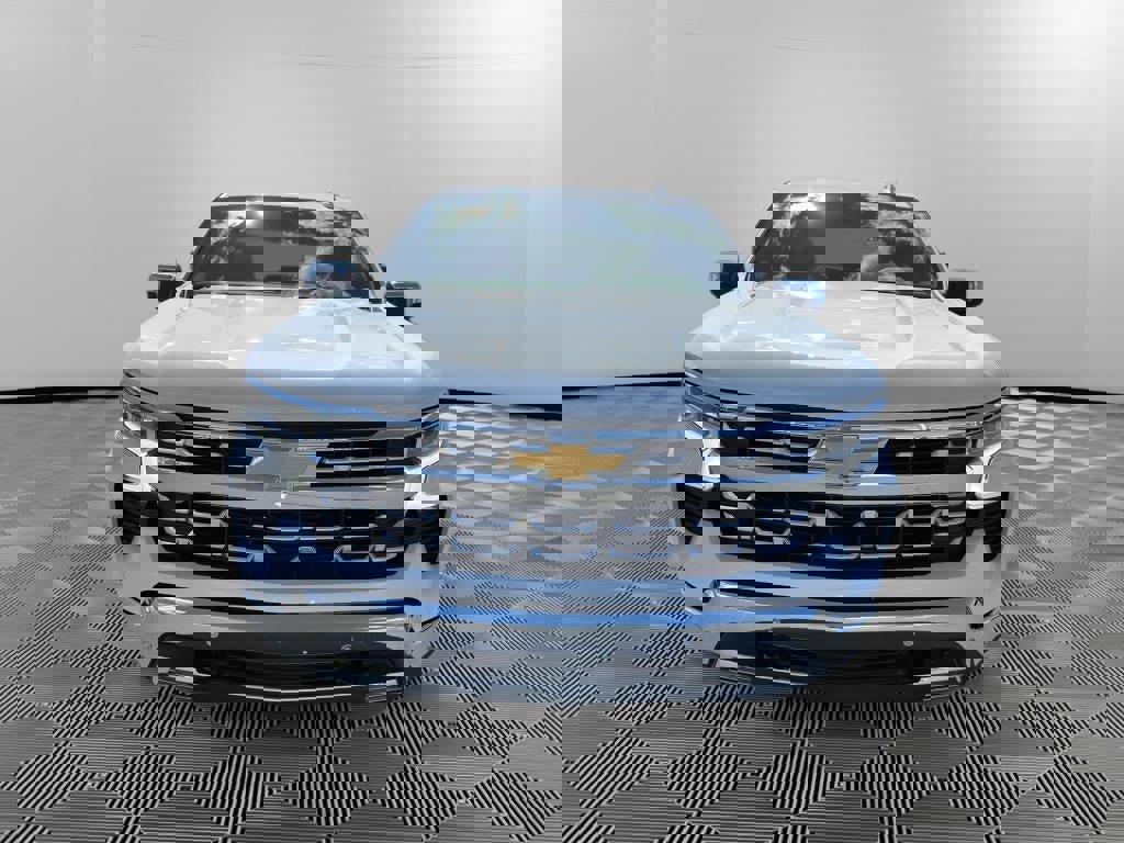 New 2026 Chevrolet Silverado 1500 LTZ image 2