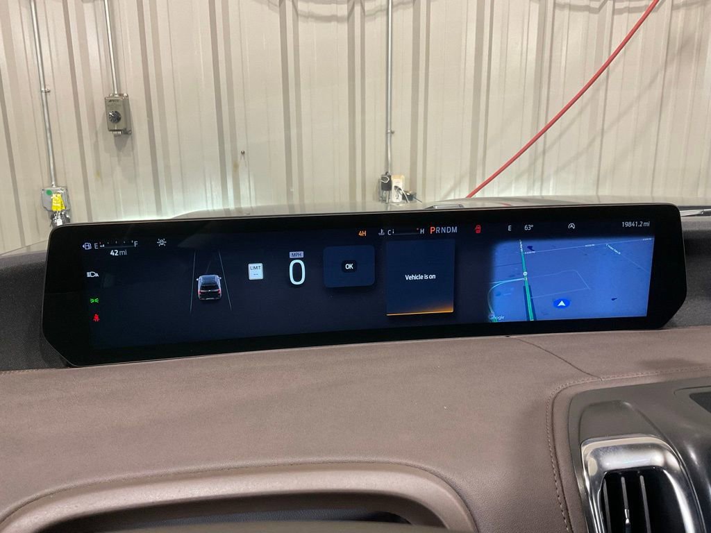 Used 2025 Ford Expedition King Ranch image 19